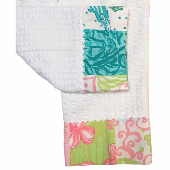 Lilly Pulitzer White Cropped Pants w/ Mixed Lily Print Hemline, Sz 4/Small, EUC - Picture 8 of 13